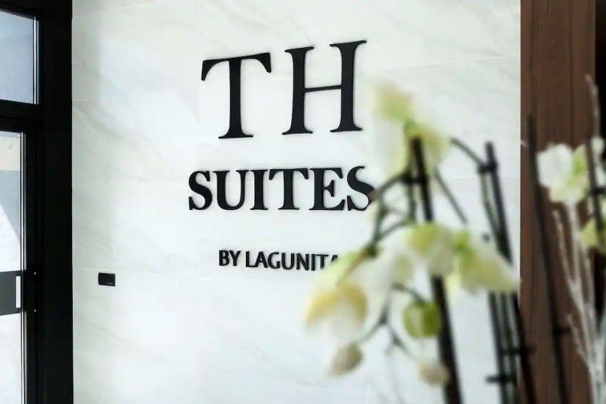 TH Suites Como en Casa